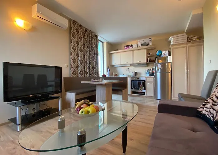 Avalon D608 Big Baolcony Sunny Appartamento